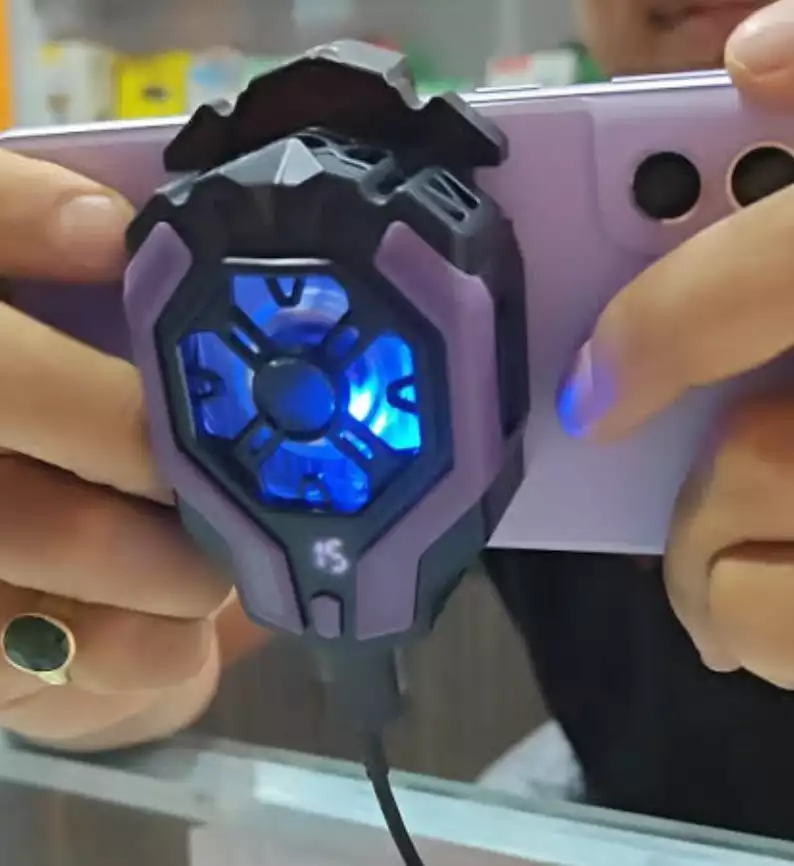 📱❄ Hoco GM26 مبرد الهاتف  — تبريد فوري للاعبين 🔥